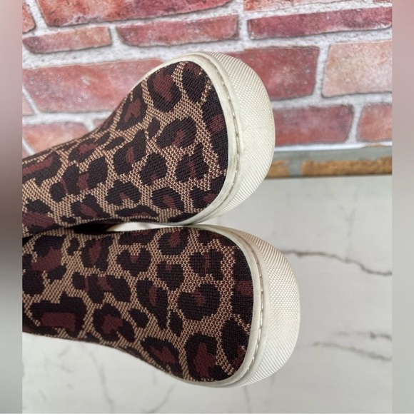Rothy's leopard print high top sneakers size 7.5 - Picture 7 of 11